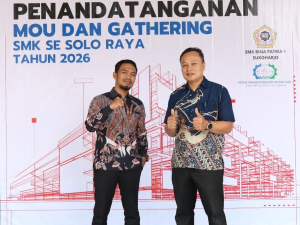 PENANDATANGANAN MoU MITRA VOKASI INDUSTRI NUSANTARA (MVIN) DENGAN SMK Se SOLO RAYA