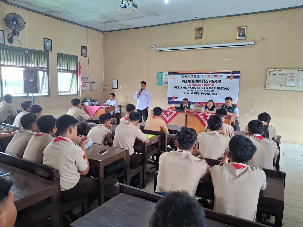 PELATIHAN TES KERJA BKK SEKOLAH BERSAMA FORUM BKK WONOGIRI